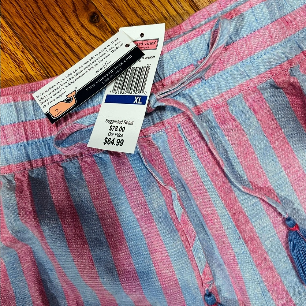 🆕 VINEYARD VINES SHORTS